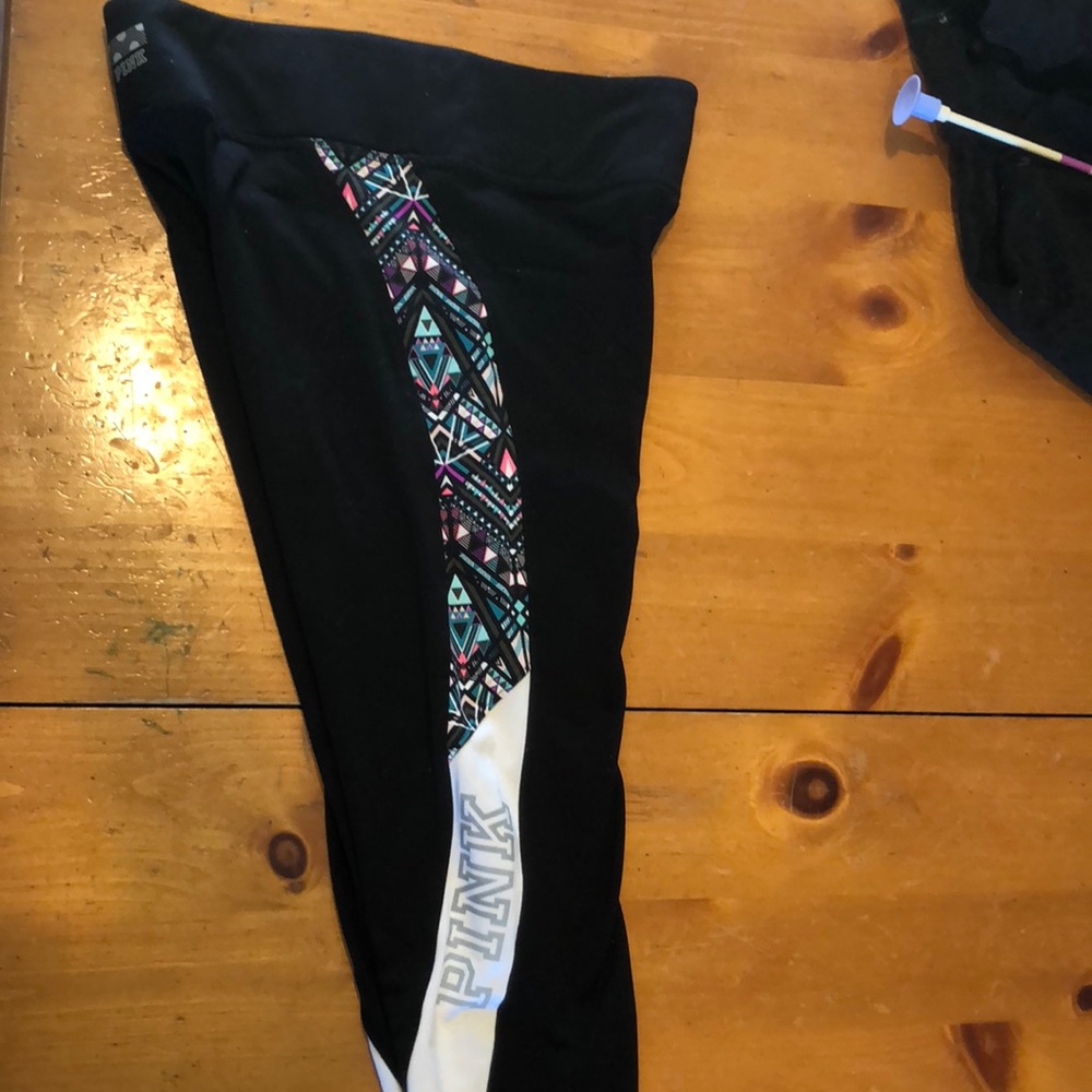 VS Pink yoga pant
